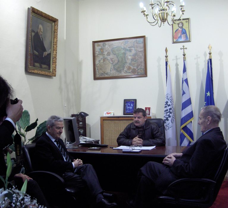 ΣΥΝΑΝΤΗΣΗ ΠΡΟΕΔΡΟΥ ΤΟΥ ΕΠΙΜΕΛΗΤΗΡΙΟΥ ΧΙΟΥ ΜΕ ΤΟΝ ΠΡΟΕΔΡΟ ΤΟΥ ΕΠΙΜΕΛΗΤΗΡΙΟΥ ΣΜΥΡΝΗΣ